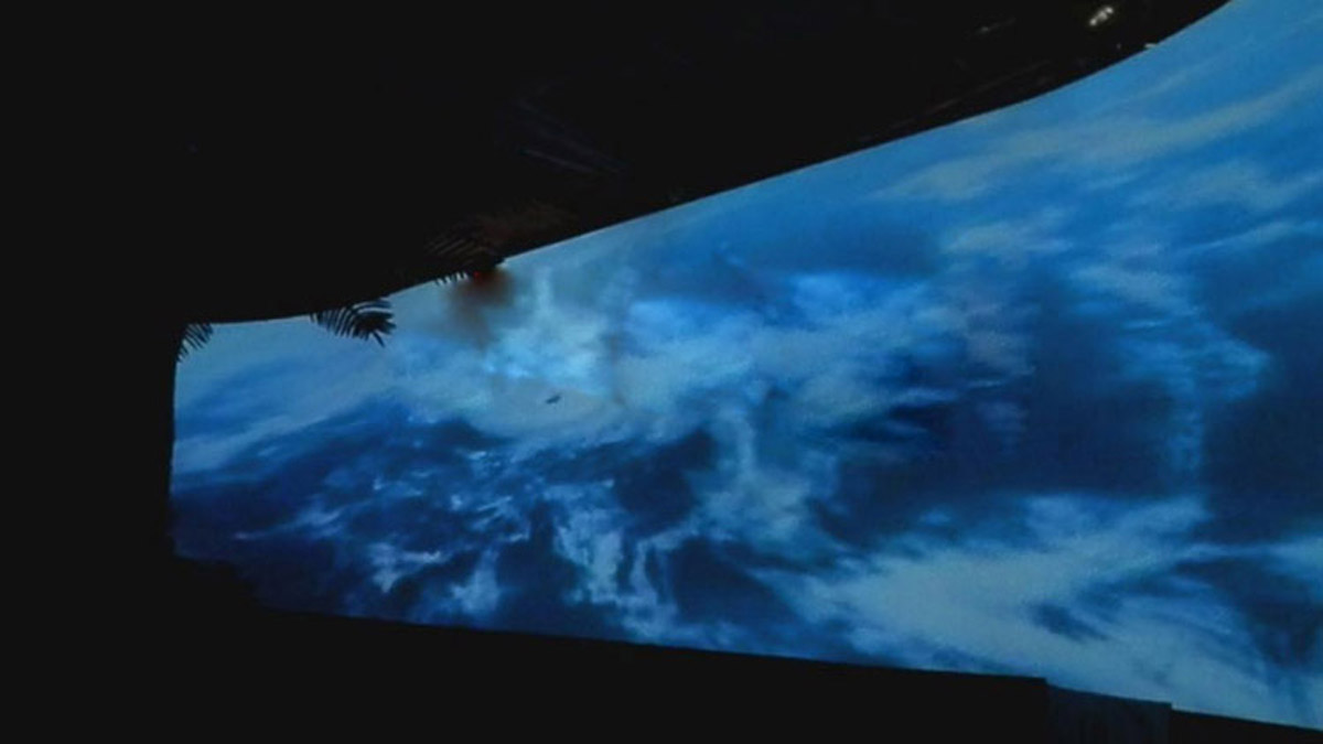 台风体验馆模拟设备.jpg