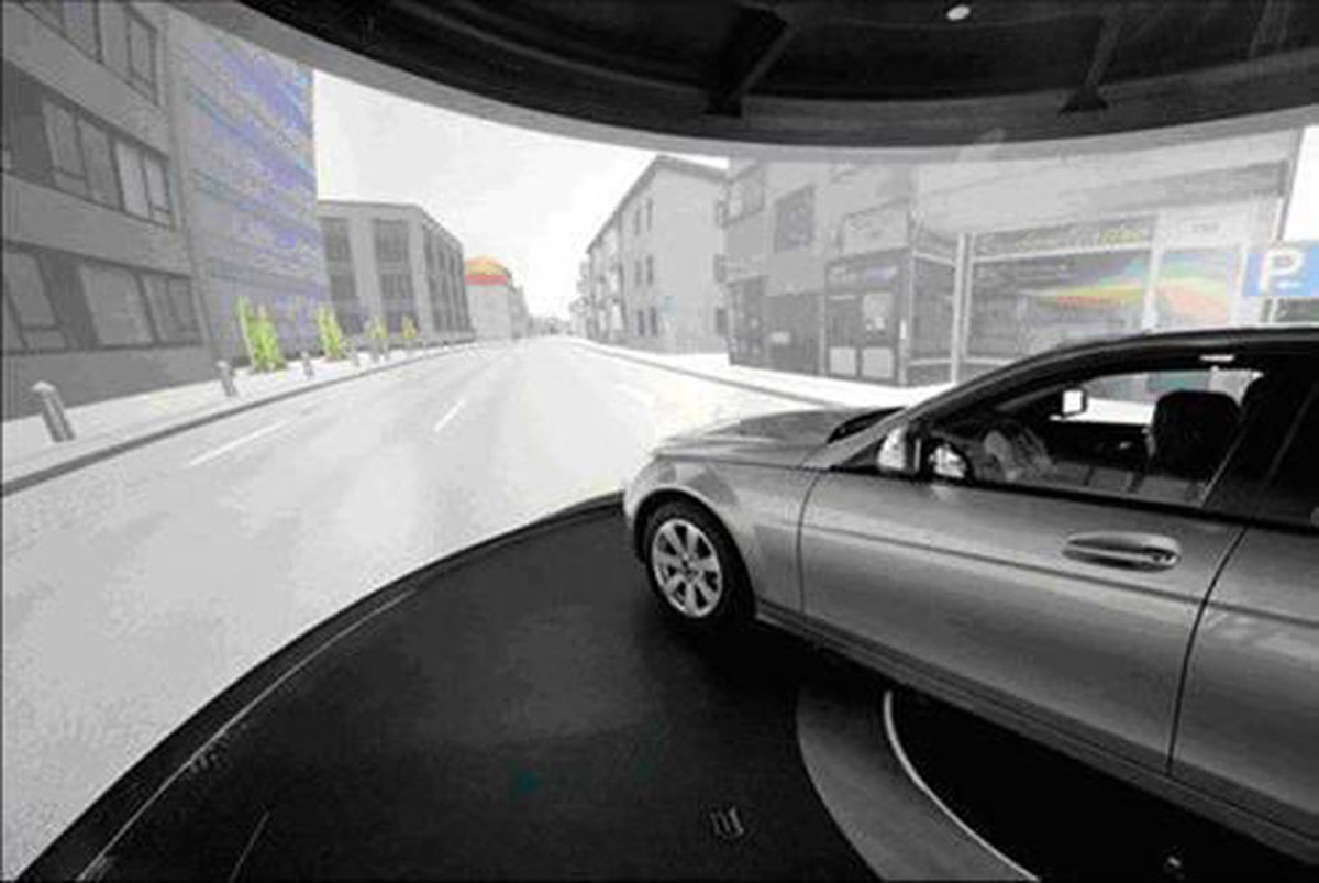 虚拟驾驶产品.jpg
